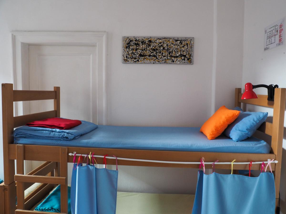 בלגרד Hostel El Diablo מראה חיצוני תמונה